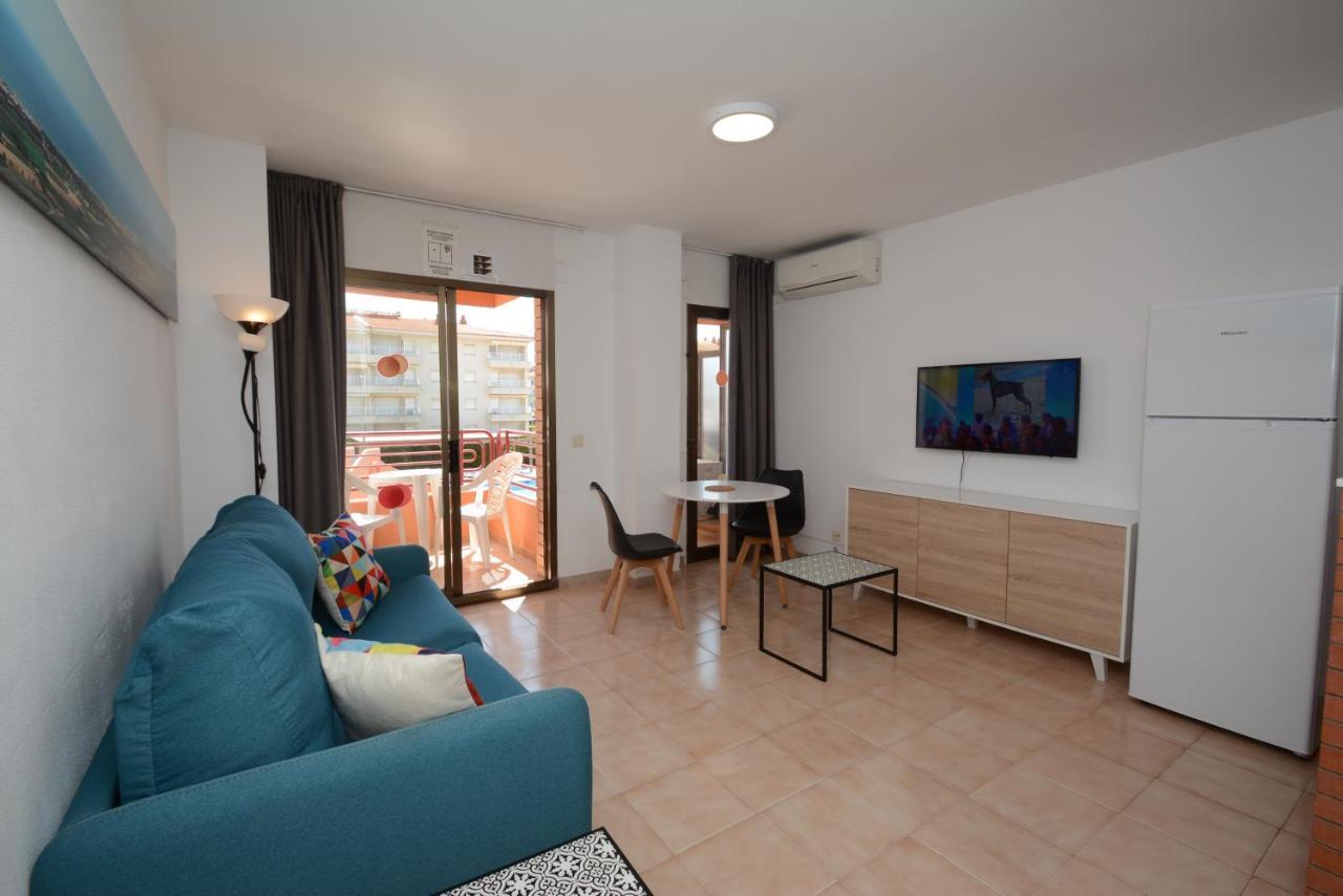 Apartamentos familiares Sa Gavina Gaudí L'Estartit Exterior foto